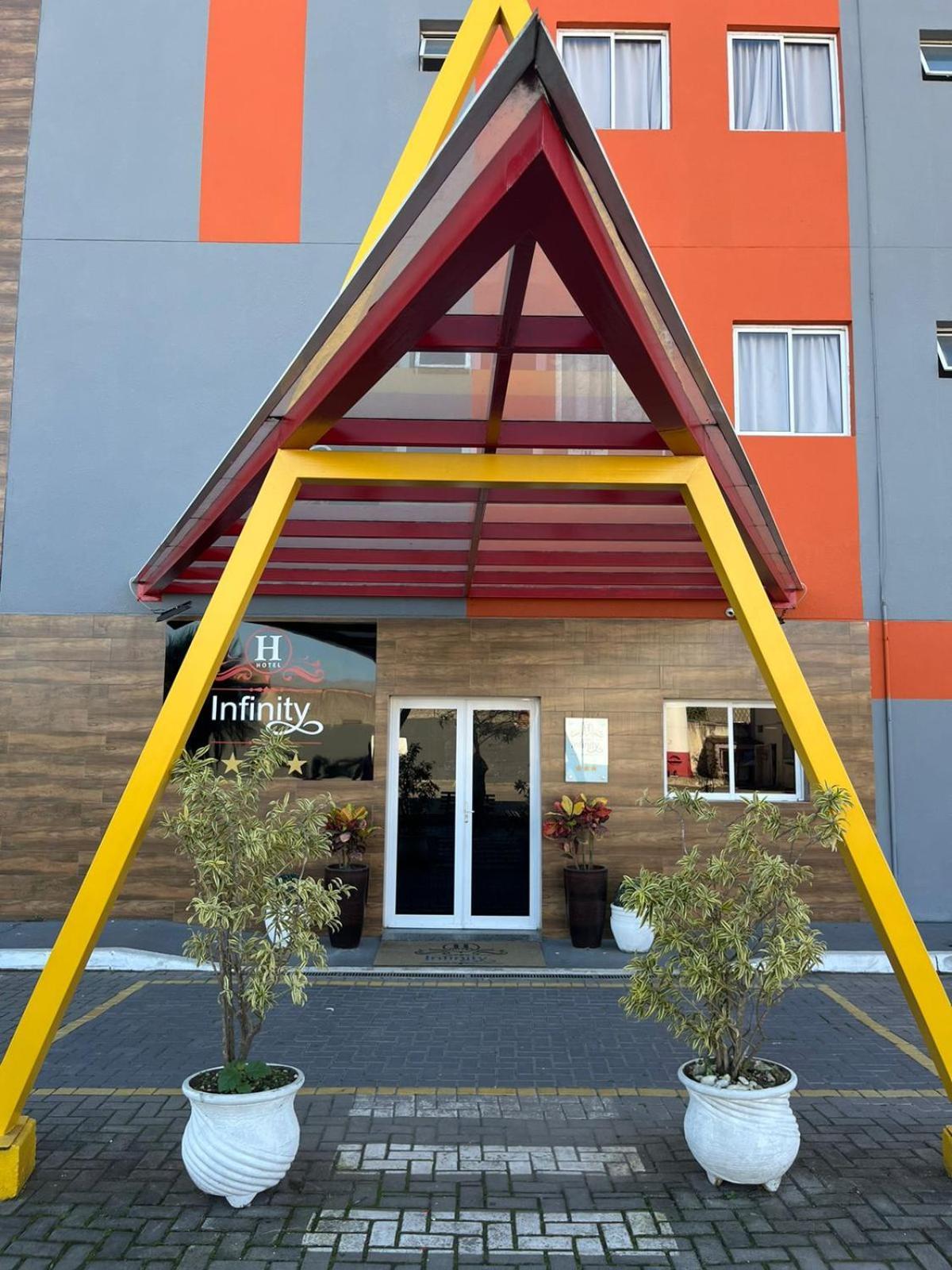 Hotel Infinity Maua  Exterior photo
